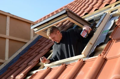 Pose de fenêtres de toit Velux au Boullay-Mivoye